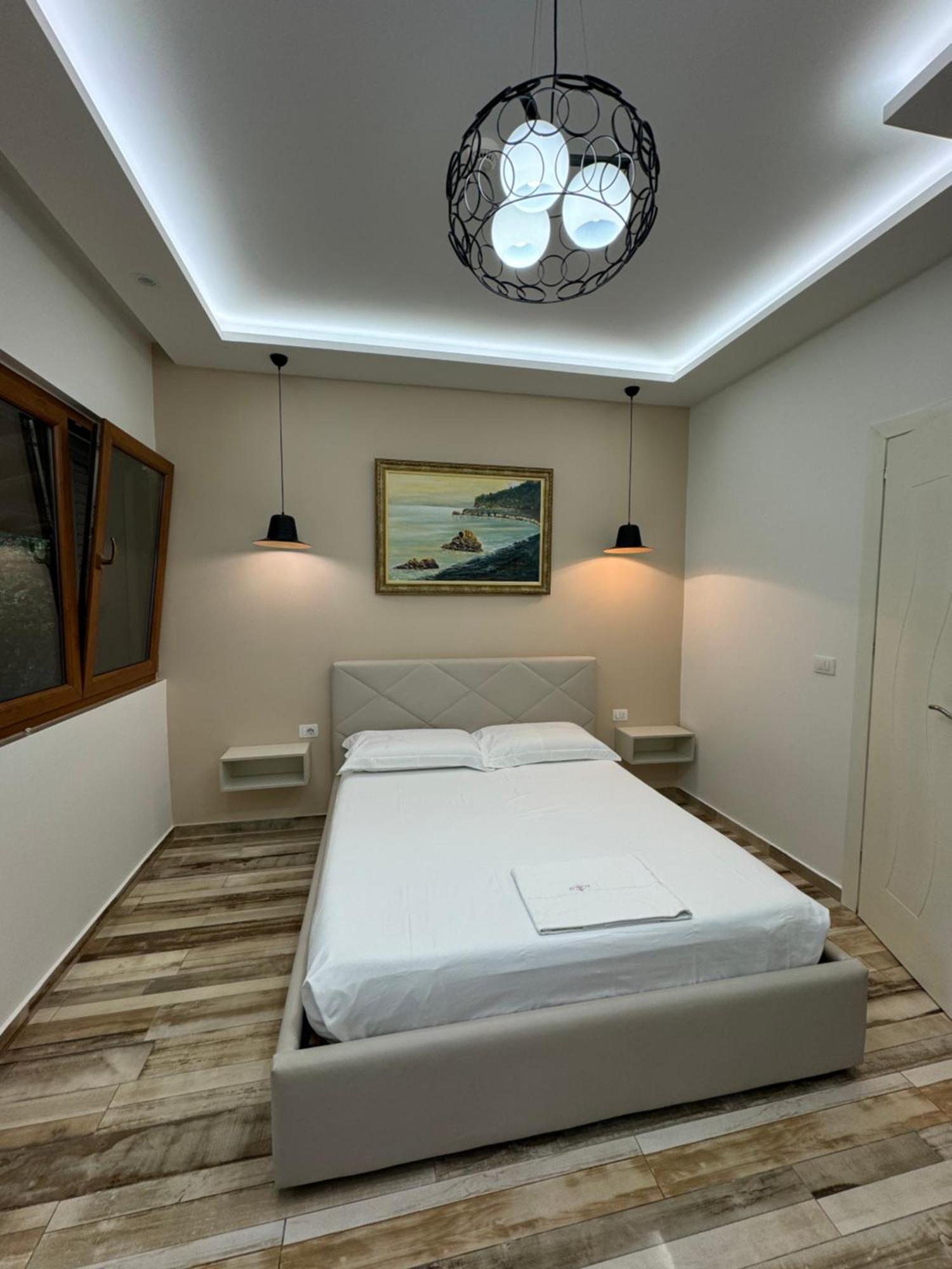 Guest Room Angolo Toscano Vlorë 外观 照片